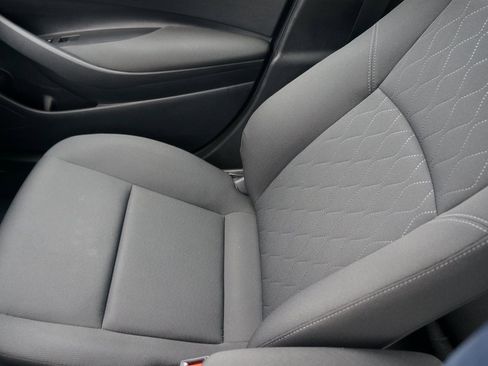 Used 2025 Toyota Corolla LE image 27