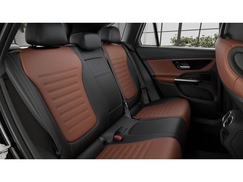 New 2026 Mercedes-Benz GLC 43 AMG 4MATIC image 5