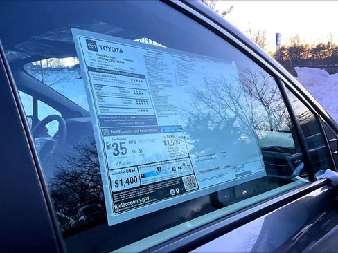 New 2026 Toyota Sienna Platinum image 19