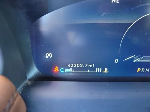 Used 2022 Lincoln Nautilus Reserve image 26