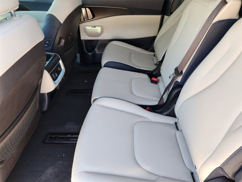 New 2026 Kia Carnival SX w/ SX Dark Edition Package image 20