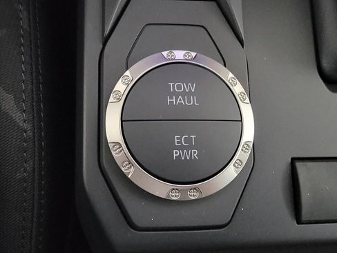 New 2026 Toyota Tacoma SR5 image 18