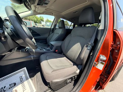 Used 2024 Subaru Crosstrek 2.0i Premium AWD/4WD image 11