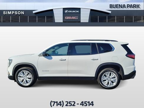 Used 2026 GMC Acadia Elevation w/ Elevation Premium Package FWD image 5