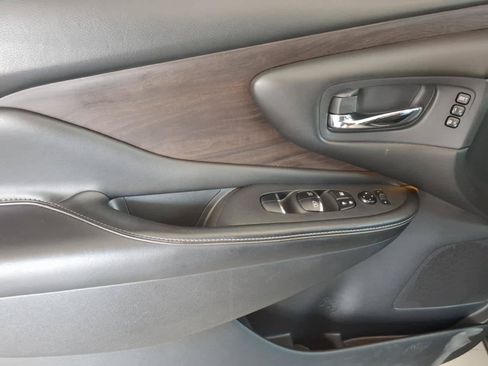 Used 2020 Nissan Murano Platinum AWD/4WD image 16