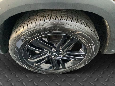 Used 2024 Chevrolet Trax ACTIV image 22