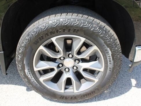 Used 2019 Chevrolet Silverado 1500 LT w/ All-Star Edition image 24