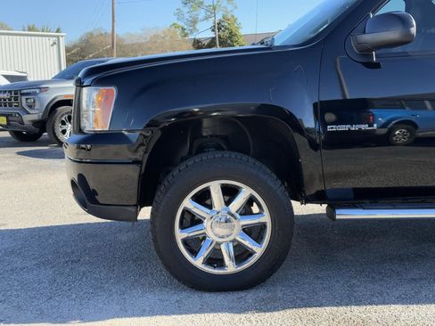 Used 2013 GMC Sierra 1500 Denali image 9