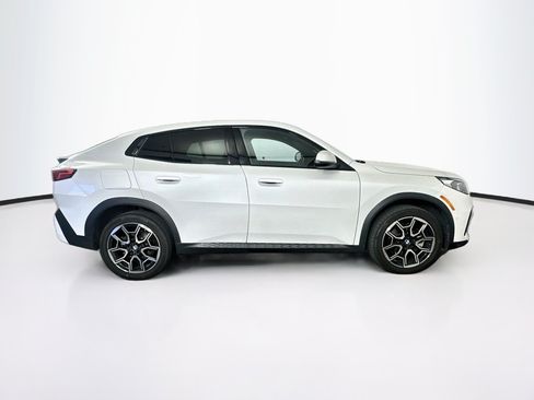Used 2026 BMW X2 xDrive28i AWD/4WD image 10