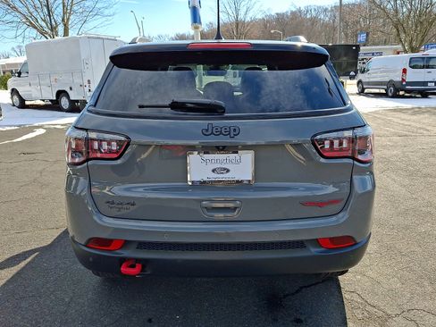 Used 2023 Jeep Compass Trailhawk image 5