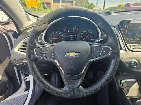 Used 2024 Chevrolet Malibu LT FWD image 51