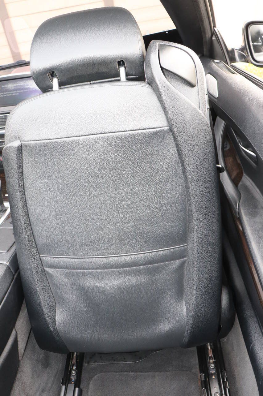 Used 2012 BMW 640i Convertible RWD image 45