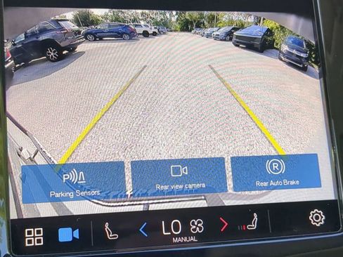 Used 2025 Volvo XC90 B5 Core w/ Protection Package image 44