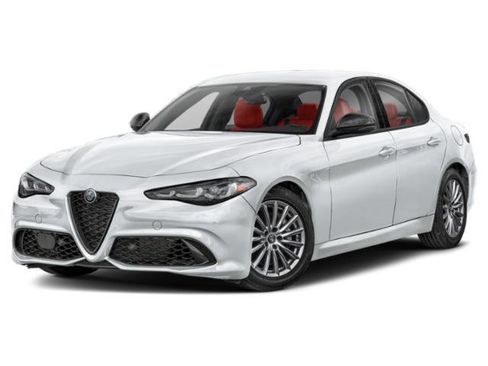 Used 2024 Alfa Romeo Giulia Ti w/ Active Assist Plus Package RWD image 1