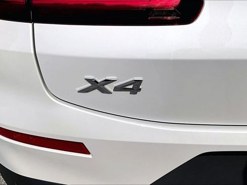 Used 2024 BMW X4 xDrive30i w/ Premium Package AWD/4WD image 33