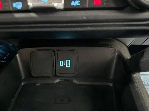 Used 2022 Ford Bronco Wildtrak AWD/4WD image 26