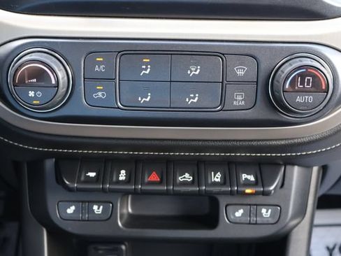 Used 2021 GMC Canyon Denali AWD/4WD image 14