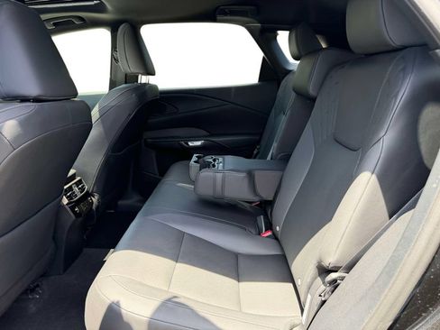 Used 2023 Lexus RX 350 Premium w/ Accessory Package (Z1) AWD/4WD image 21