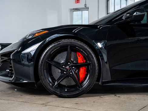 Used 2025 Chevrolet Corvette E-Ray image 9