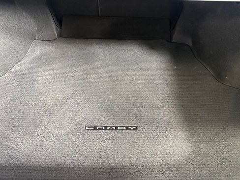 Used 2022 Toyota Camry LE FWD image 31