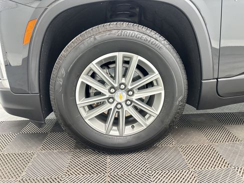 Certified 2023 Chevrolet Traverse LT w/ LPO, Floor Liner Package AWD/4WD image 11