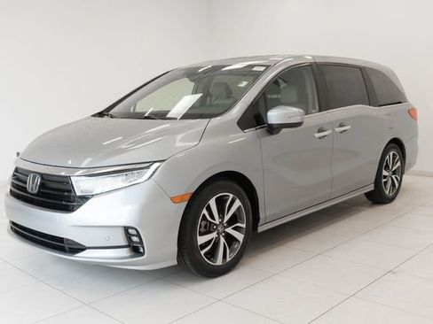 Certified 2023 Honda Odyssey Touring image 7
