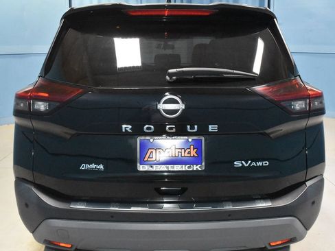 Certified 2023 Nissan Rogue SV w/ SV Premium Package AWD/4WD image 24