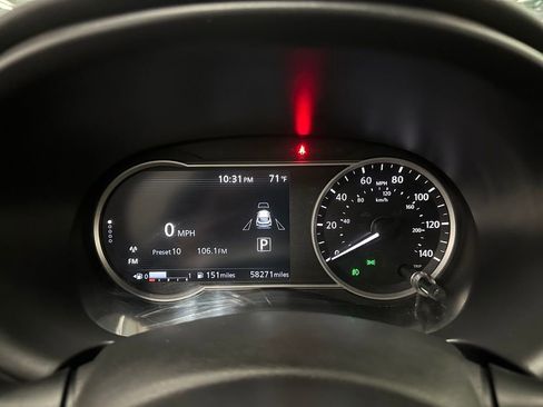 Used 2020 Nissan Kicks SR w/ SR Premium Package image 18