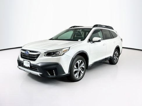 Used 2020 Subaru Outback Limited AWD/4WD image 3
