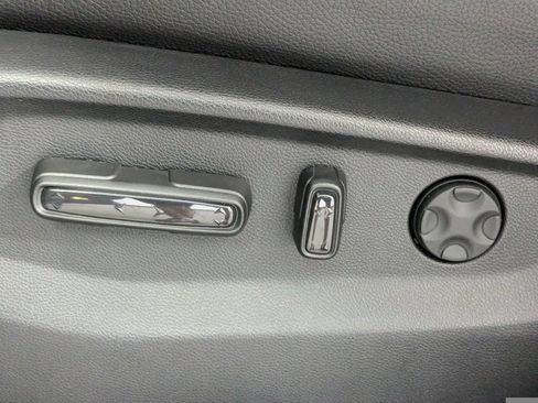 New 2026 Honda Odyssey Elite image 11