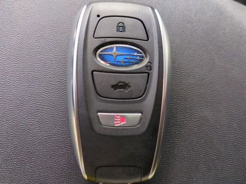 Used 2023 Subaru Outback Limited image 38