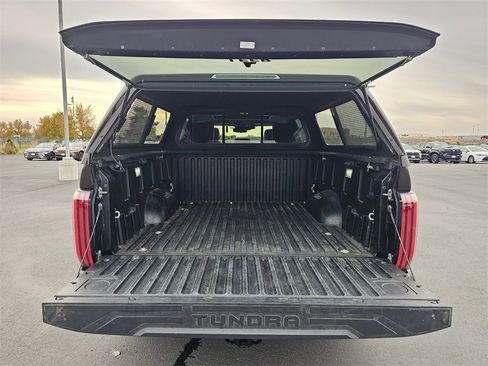Used 2023 Toyota Tundra Limited image 14