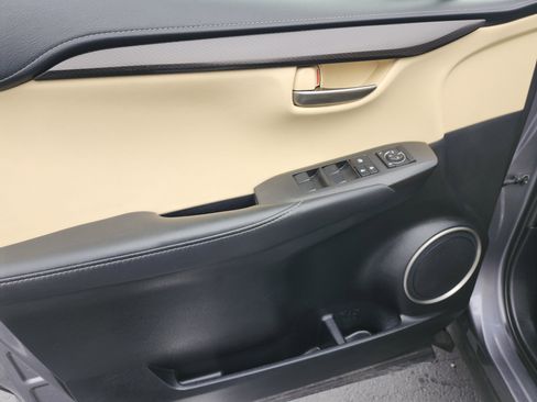 Used 2016 Lexus NX 200t FWD image 19