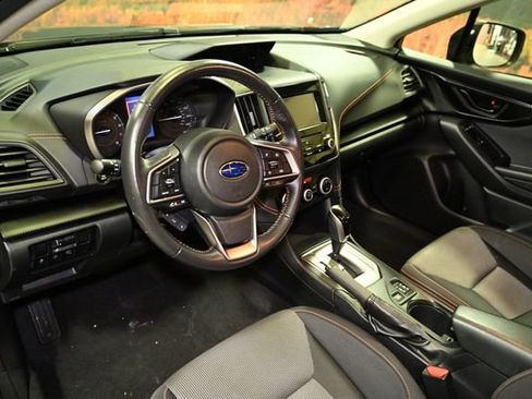 Used 2023 Subaru Crosstrek 2.0i Premium image 21