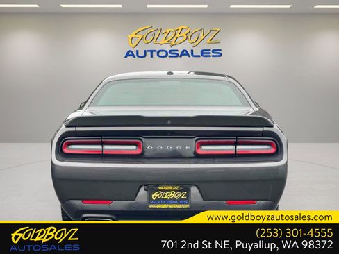 Used 2021 Dodge Challenger R/T image 5