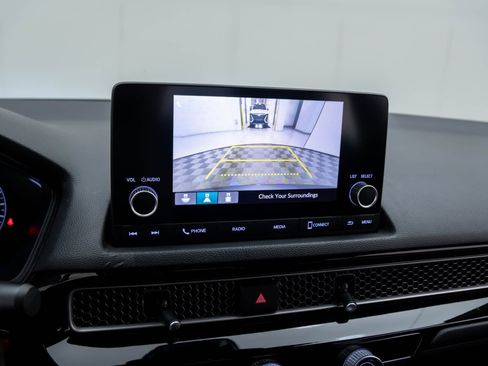 Used 2023 Honda Civic Sport image 25