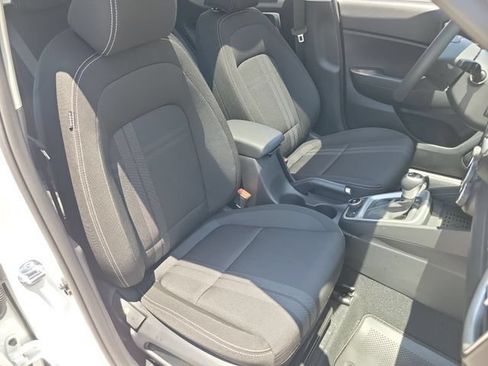 New 2026 Hyundai Venue SEL FWD image 22