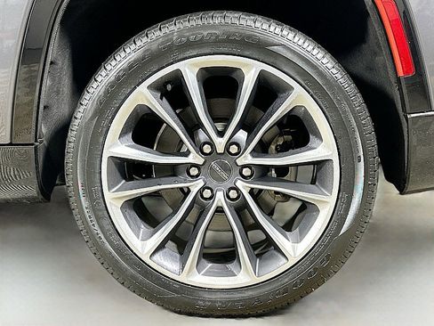 Used 2022 Jeep Wagoneer Series II w/ Premium Group I image 33