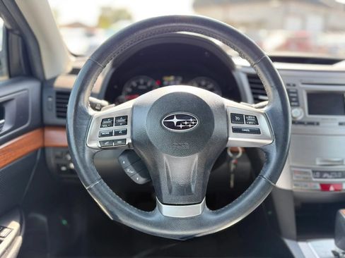Used 2014 Subaru Outback 2.5i Limited w/ Moonroof Package AWD/4WD image 34