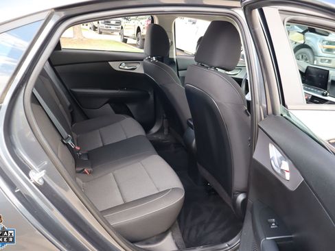 Used 2023 Kia Forte LXS FWD image 27