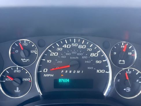 Used 2021 Chevrolet Express 4500 w/ Power Convenience Package RWD image 22
