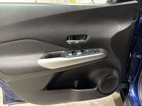 Used 2020 Nissan Kicks SV image 20