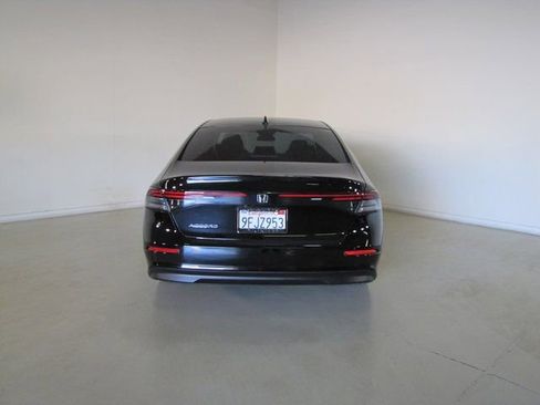 Certified 2023 Honda Accord EX image 24