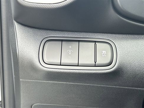 New 2026 Hyundai Venue SEL image 26