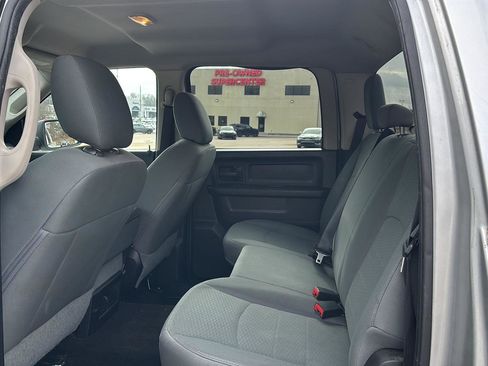 Used 2015 RAM 1500 Tradesman w/ Popular Equipment Group image 9
