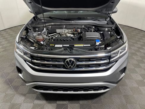 Used 2022 Volkswagen Atlas Cross Sport SE AWD/4WD image 25