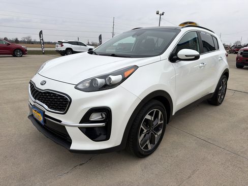 Used 2022 Kia Sportage EX image 45