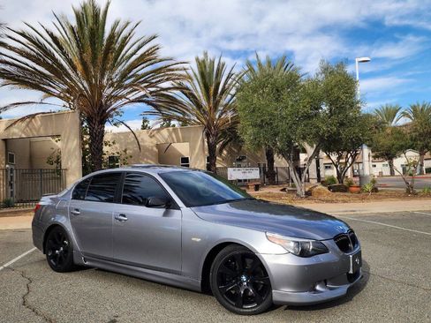 Used 2007 BMW 550i 550i 4dr Sedan image 2