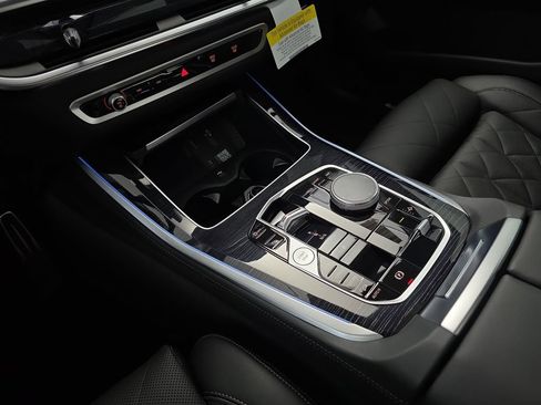 New 2026 BMW X5 xDrive50e w/ M Sport Package AWD/4WD image 25