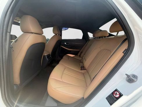 Used 2023 Hyundai Sonata Limited w/ Cargo Package FWD image 10